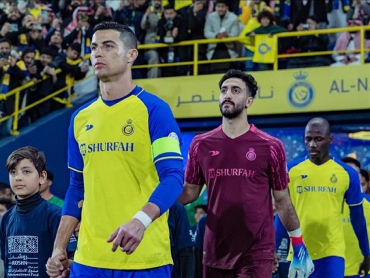 Ronaldo giúp giải Saudi Arabia &#34;hốt bạc&#34;, rộ tin Al Nassr muốn giữ CR7 trọn đời - 1