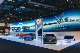 VinFast đem dàn xe điện trưng bày tại triển lãm xe ô tô Canada