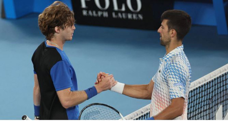 Nóng nhất thể thao tối 25/1: Djokovic lập kỷ lục ngang Agassi ở Australian Open - 1