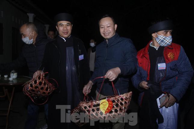 Kỳ lạ chợ 'Âm dương' họp lúc đêm ở Bắc Ninh - 9
