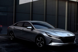 Hyundai hé lộ thời điểm ra mắt Elantra mới, có thêm bản hiệu suất cao