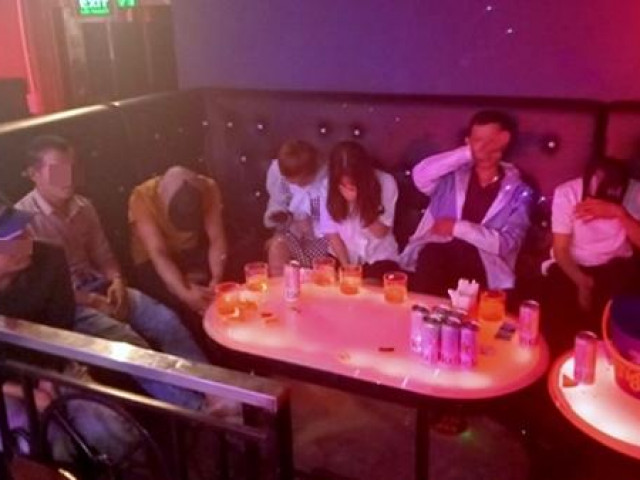 Nhiều đối tượng phê ma túy trong quán 21 Club Quảng Nam