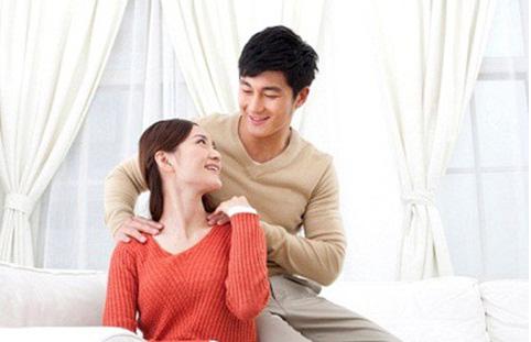 Dấu hiệu chứng tỏ chồng yêu vợ thật lòng, điều thứ 3 bất kì người vợ nào cũng mong muốn - 1