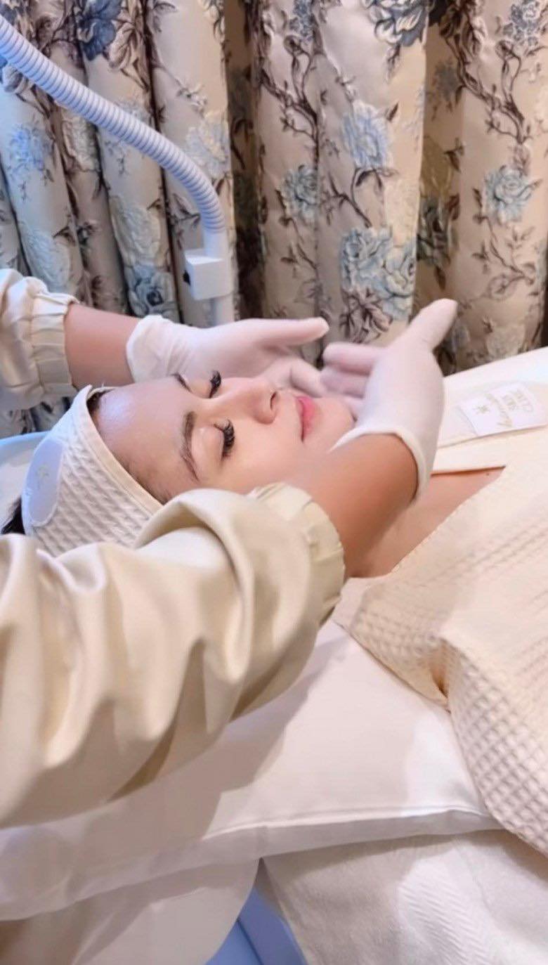 Gần 40 tuổi, &#34;người đàn bà đẹp nhất Philippines&#34; vẫn hấp dẫn triệu người nhờ đâu? - 7