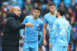 Man City loạn chưa từng thấy: Cancelo ”bật” HLV bị đuổi, phe Bồ Đào Nha giận dữ