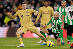 Video bóng đá Real Betis - Barcelona: Lewandowski ”nổ súng”, bỏ xa Real Madrid (La Liga)