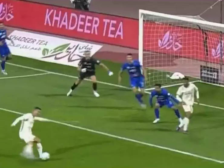 Video bóng đá Al Fateh - Al Nassr: Ronaldo cứu nguy phút bù giờ, rượt đuổi mãn nhãn (Saudi League) - 1