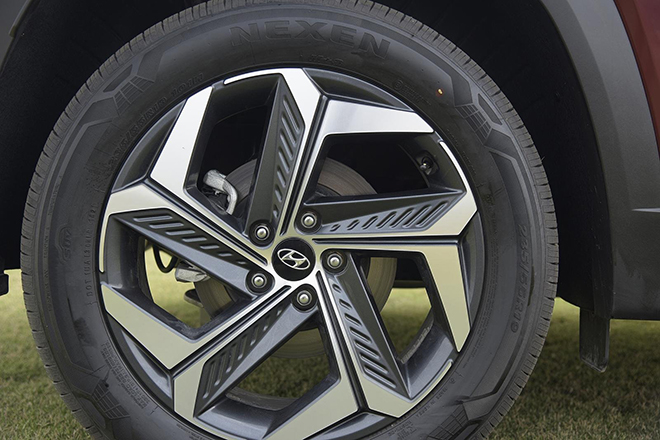 Giá xe Hyundai Tucson niêm yết và lăn bánh tháng 2/2023 - 8