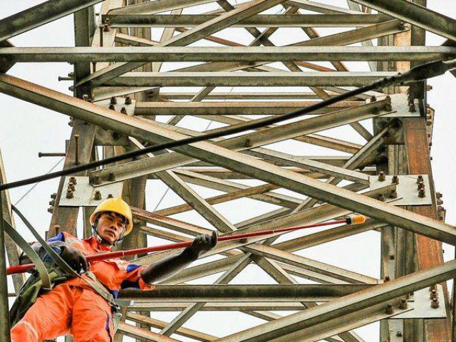 Tăng khung giá bán lẻ điện bình quân, cao nhất 2.444,09 đồng