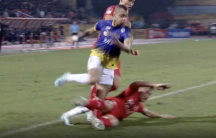 Kết quả bóng đá Hà Nội FC - CA Hà Nội: Đẳng cấp đội trưởng, tiến sát ngôi đầu (V-League) - 1