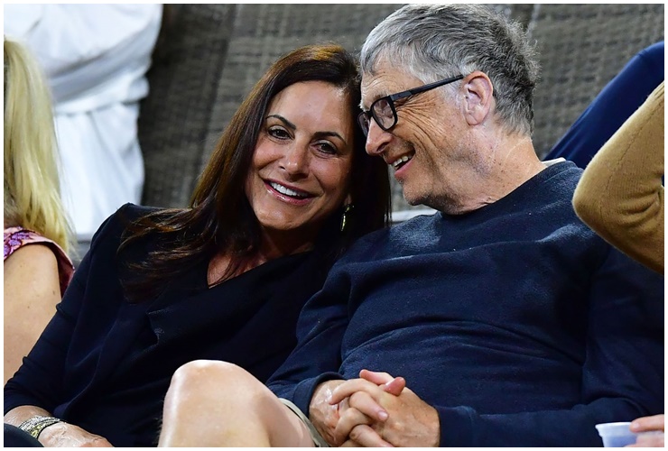 Tỷ phú Bill Gates hẹn hò sau 2 năm ly hôn, chân dung bạn gái gây bất ngờ - 1