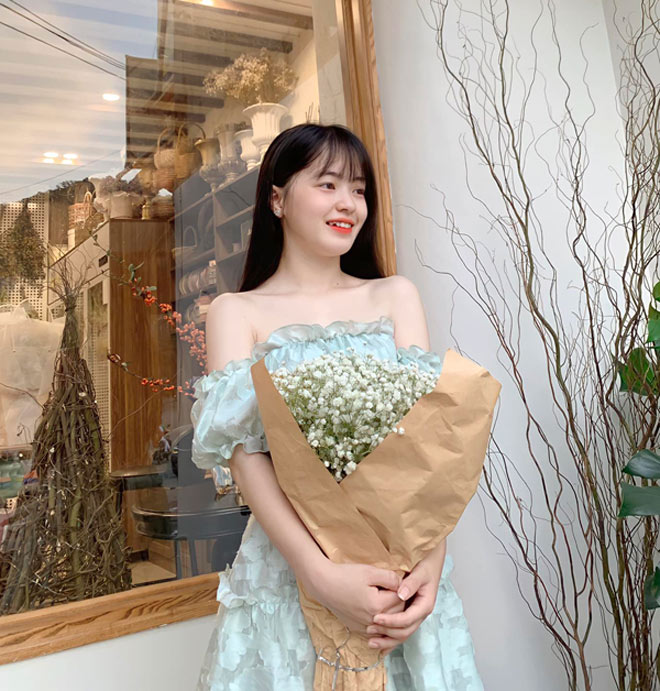 “Cô bé bán lê” ở Hà Giang gây ngỡ ngàng với nhan sắc hiện tại - 7