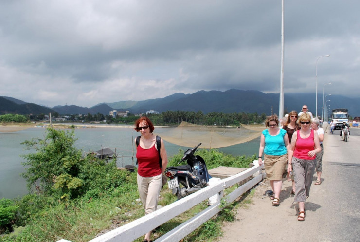 Về Nam Ô xem làng chài cổ - 8