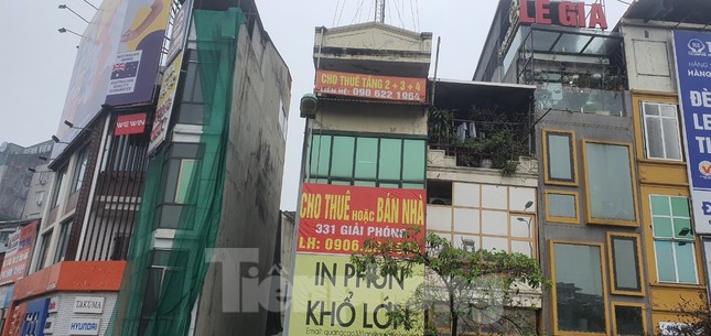 Nhà đất rao bán khắp nơi, vợ chồng lục đục vì "ôm đất" - 5