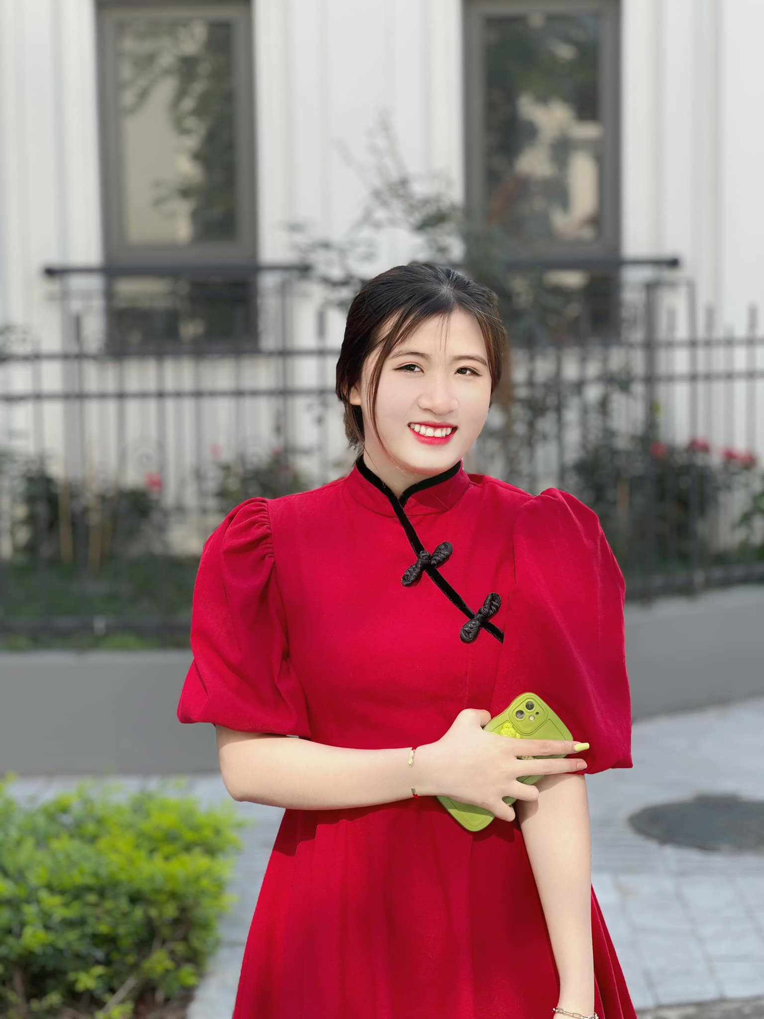 Cô học trò xinh như hot girl của Lộc Fuho thay đổi gây chú ý ở tuổi 18 - 6