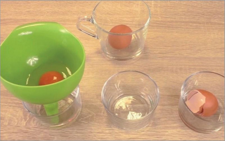 Trứng gà: Giá trị khác nhau của lòng trắng và lòng đỏ, các cách tách lòng đỏ trứng gà nhanh và đẹp nhất - 11