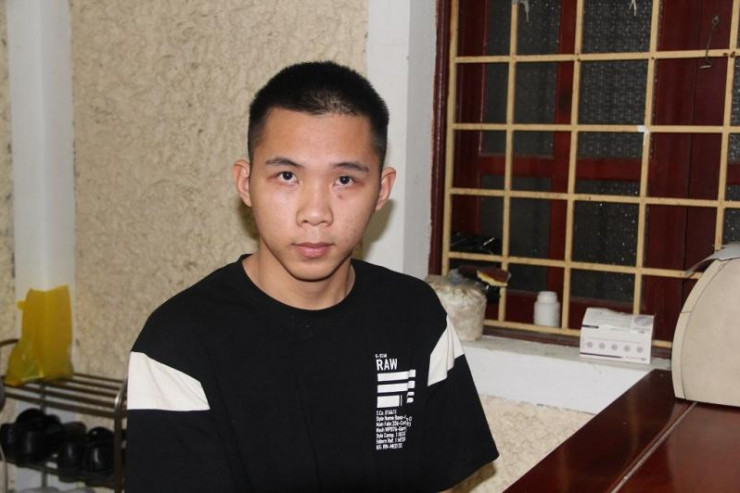 Bán hàng qua mạng, thanh niên 2K lừa đảo chiếm đoạt hàng trăm triệu đồng - 1