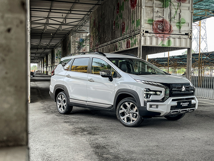 Mitsubishi Xpander Cross bản nâng cấp ra mắt, giá 698 triệu đồng - 2