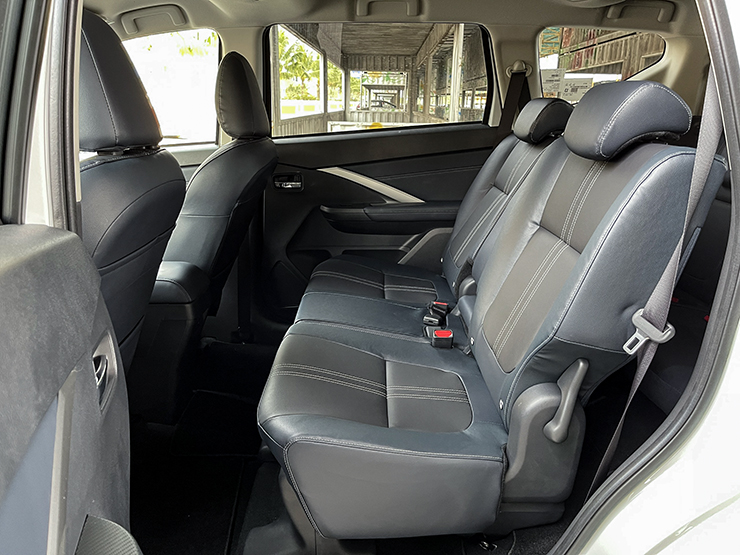 Mitsubishi Xpander Cross bản nâng cấp ra mắt, giá 698 triệu đồng - 10