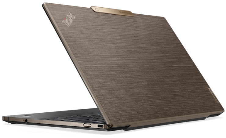 Lenovo công bố loạt máy tính ThinkPad mới tại MWC 2023 - 1