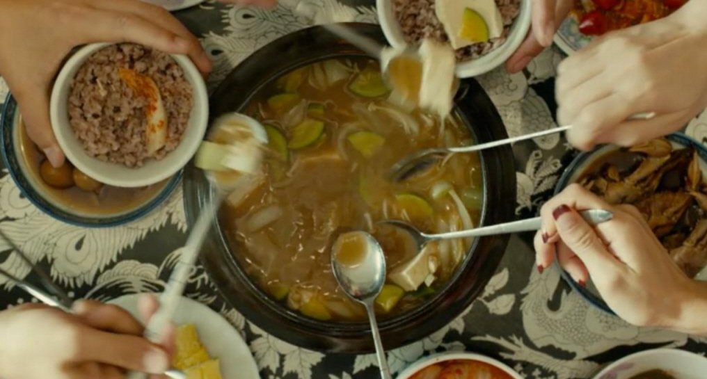 Những quy tắc ăn uống ở Hàn Quốc, có điều trái ngược hoàn toàn trái ngược với người Việt - 3