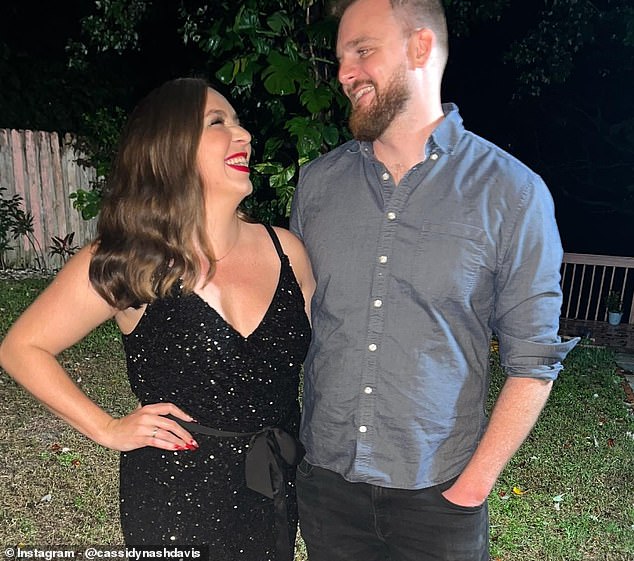 Cô gái mời 65 “trai lạ” đến dự tiệc để tuyển bạn trai - 7