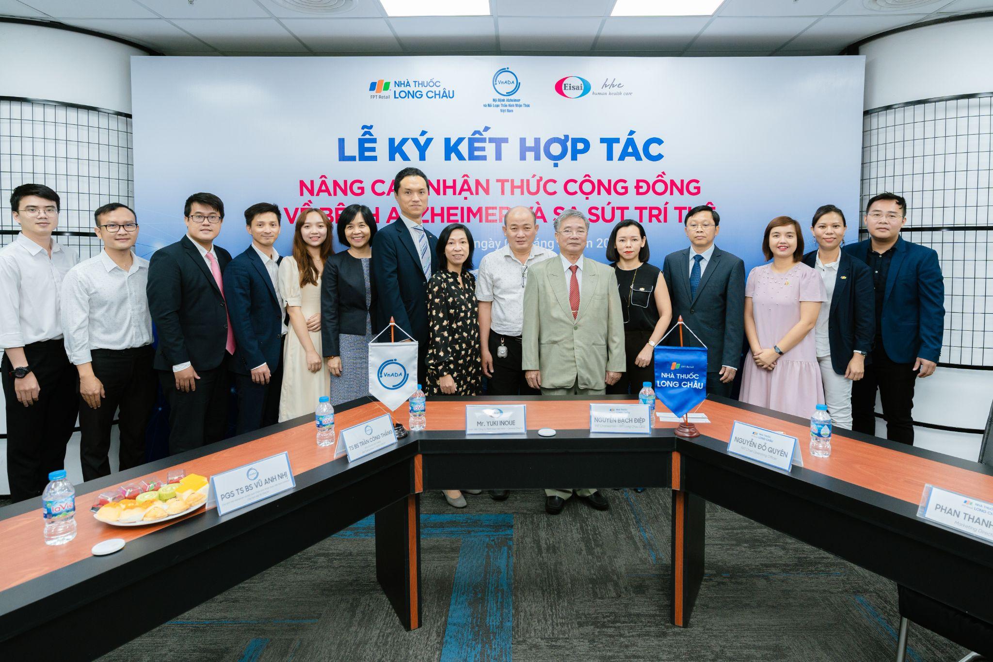 FPT Long Châu ký kết hợp tác cùng Eisai Việt Nam, Hội bệnh Alzheimer và rối loạn thần kinh nhận thức trong nâng cao nhận thức cộng đồng về bệnh Alzheimer - 2