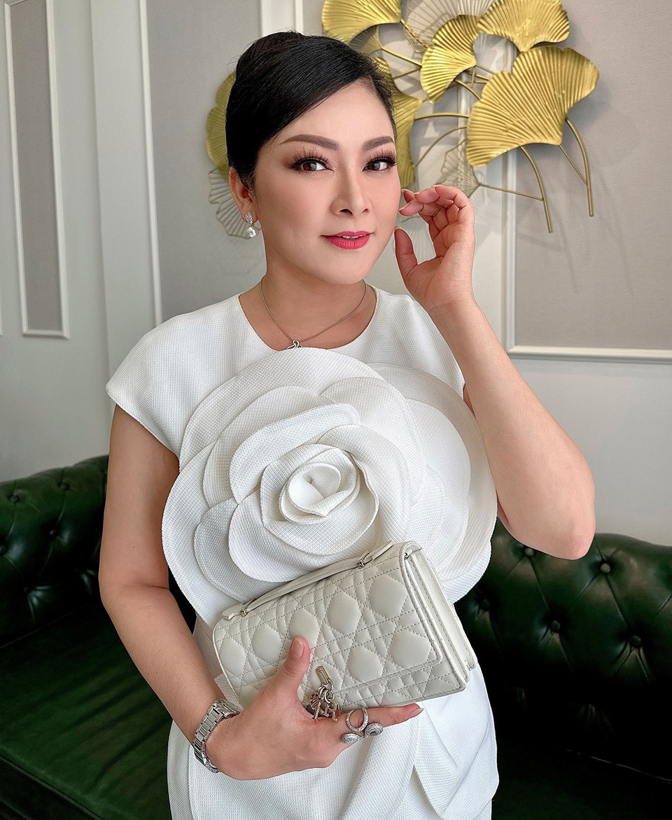 Như Quỳnh: “Hạnh phúc với tôi vẫn là dấu chấm hỏi” - 1