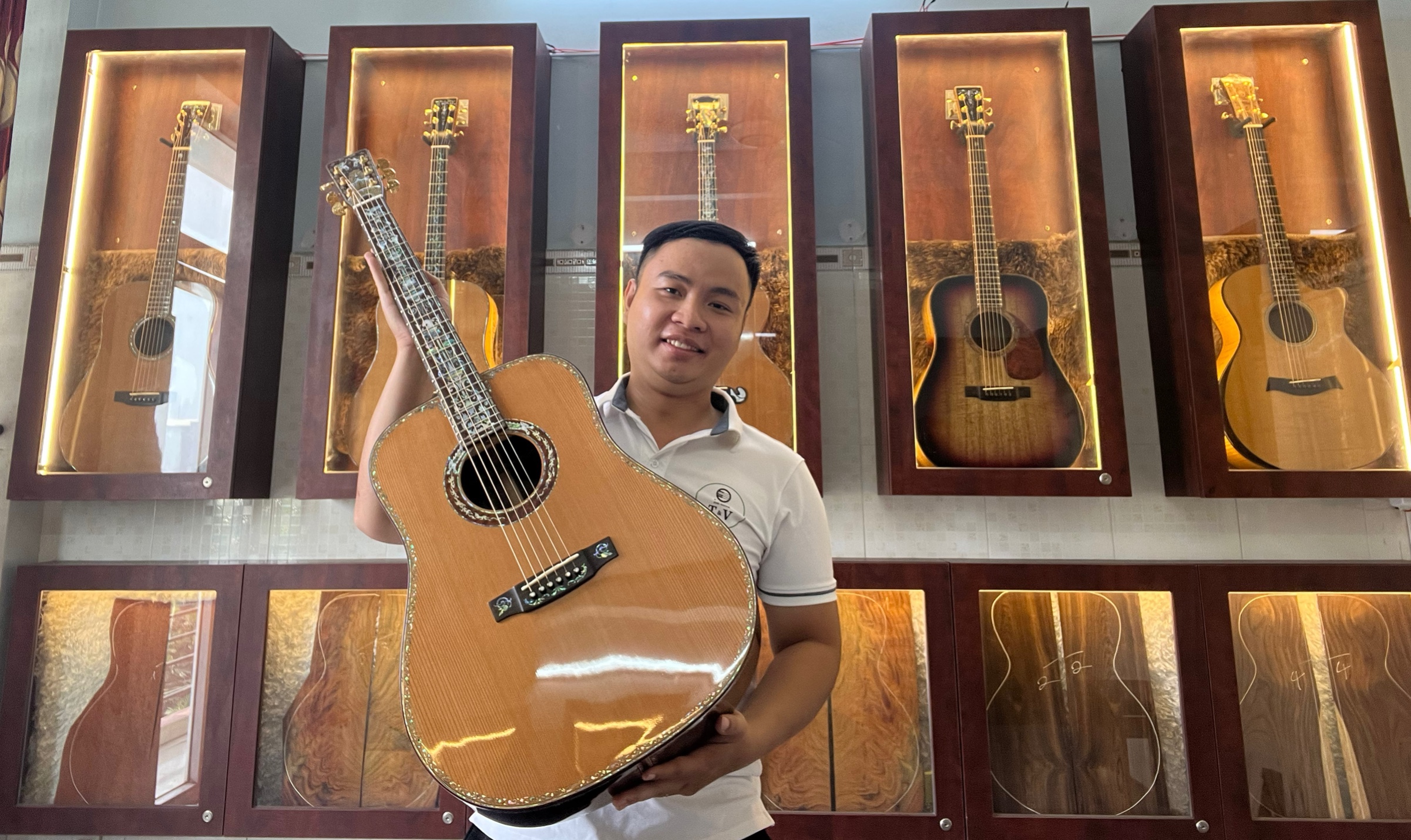 Gặp gỡ người sáng lập thương hiệu Guitar Custom nổi tiếng tại Việt Nam - CEO Trần Quang Vũ - 1