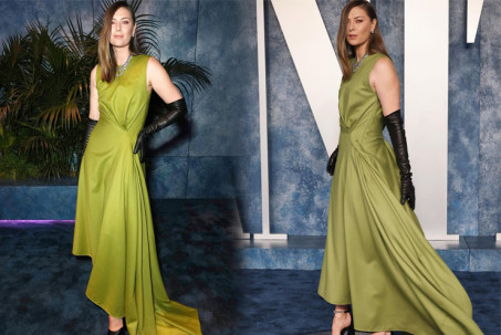 "Búp bê" Sharapova đẹp lộng lẫy ở lễ trao giải Oscar, huyền thoại xuýt xoa
