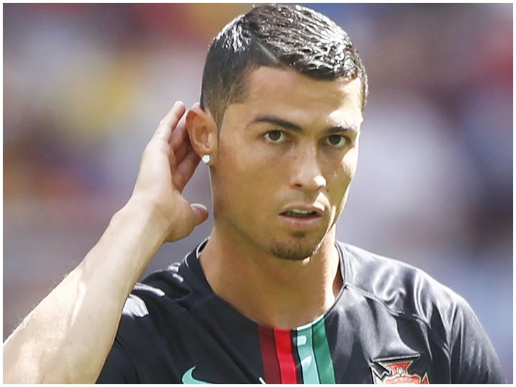 5 mẹo giúp đàn ông sở hữu mái tóc chắc khỏe, cuốn hút như Cristiano Ronaldo - 1