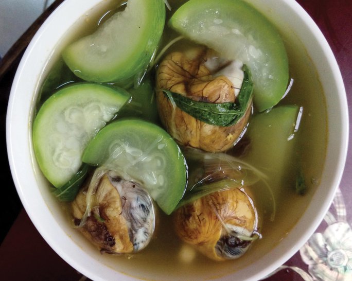 8 món cực ngon từ trứng vịt lộn cho bữa sáng nhanh gọn, tiết kiệm - 2