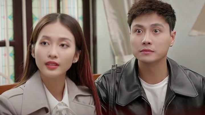 “Bất thình lình” với gia đình tam nam cùng cô con dâu ăn vạ hài nhất vịnh Bắc Bộ - 6