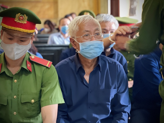 Tin tức 24h qua: 4 tiếp viên Vietnam Airlines vận chuyển hơn 11,3kg ma túy - 4