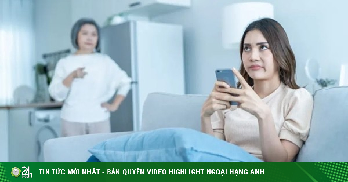 Con Gái 37 Tuổi đi Chơi Với Bạn Trai Vẫn Bị Bố Mẹ Hộ Tống Netizen Phản