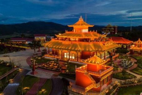 Về Đơn Dương chiêm ngưỡng đại bảo tháp kinh luân lớn nhất thế giới