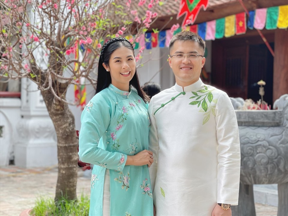 Ngọc Hân tiết lộ cuộc sống hôn nhân với chồng làm ở Bộ Ngoại giao sau 6 tháng kết hôn - 1