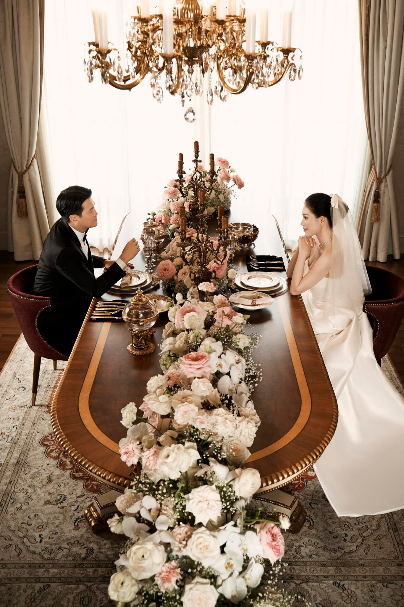 Linh Rin khoe ảnh cưới siêu sang bên thiếu gia con trai &#34;vua hàng hiệu&#34; - 1