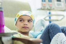 Cậu bé 6 tuổi được chẩn đoán mắc ”khối u ác tính”, những ”tín hiệu” ban đầu nhiều người bỏ qua