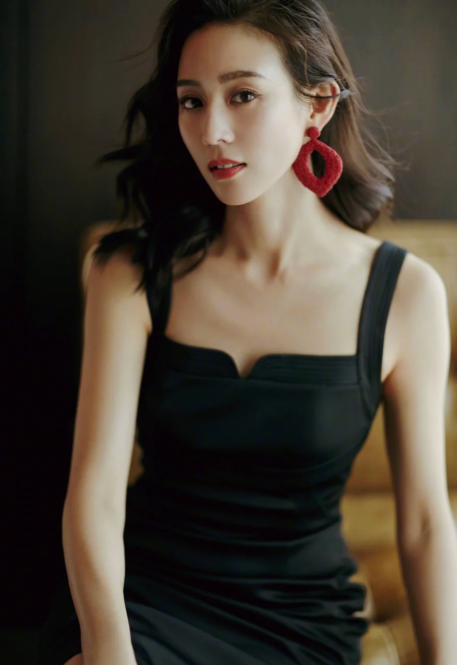 &#34;Đệ nhất mỹ nhân Đài Loan&#34; bật mí 5 cách massage 0 đồng giúp trẻ hóa gương mặt - 1
