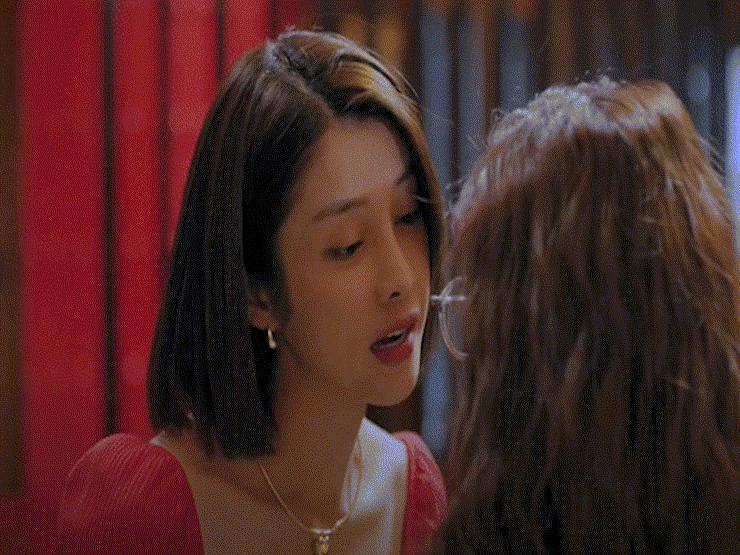 "Thúy Kiều Tuyên Quang" công khai "đập mặt xây lại"