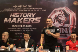 Võ sỹ Trần Quang Lộc đấu ”Rồng Trung Hoa” Lý Tiểu Long ở MMA Việt Nam