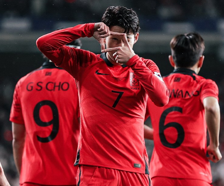 Video bóng đá Hàn Quốc - Colombia: Son Heung Min lập siêu phẩm, rượt đuổi 4 bàn  (Giao hữu) - 1