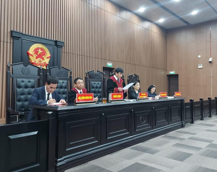 Vụ &#39;siêu lừa&#39; Hà Thành: Vì sao chỉ có 3 người được trả lại sổ tiết kiệm? - 1