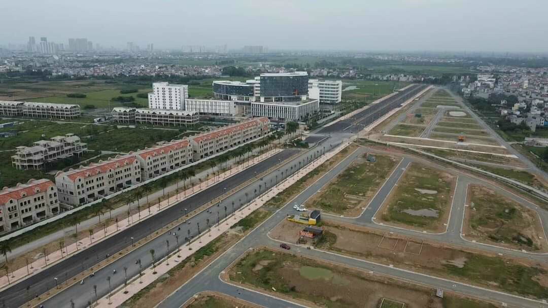 BĐS giảm giá 50%, người có nhu cầu vẫn khó mua, đại gia sẵn sàng chi nghìn tỷ - 2
