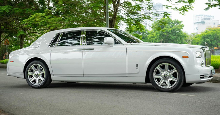 Đại gia Hà Thành tậu Rolls-Royce Phantom bản giới hạn, giá hơn 20 tỷ đồng - 5