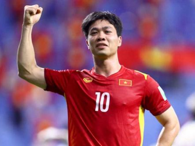 Nguyễn Công Phượng và câu chuyện buồn của bóng đá Việt Nam