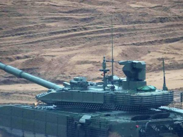 Ukraine thu giữ loạt xe tăng khủng của Nga, 3 đội quân mới sẵn sàng ra tiền tuyến