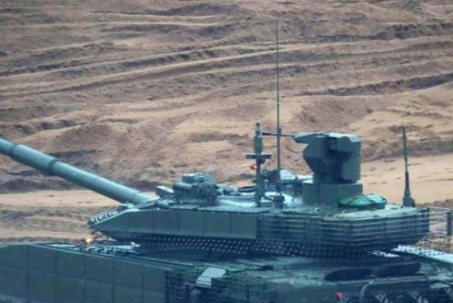 Ukraine thu giữ loạt xe tăng khủng của Nga, 3 đội quân mới sẵn sàng ra tiền tuyến