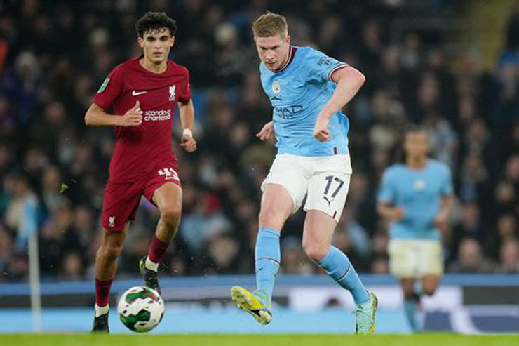 Man City lo vắng Foden và Haaland đấu Liverpool: Báo Anh hiến kế vượt khó - 1
